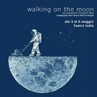 “Walking on the moon”: al Teatro India una fiaba contemporanea tra progresso tecnologico e narrazione poetica
