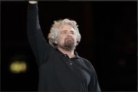 Beppe Grillo fonda il movimento religioso “L&#039;Altrove”