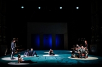 Tito/Giulio Cesare al Teatro Argentina di Roma: due tragedie per un unico spettacolo