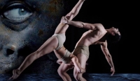 “Odyssey” al teatro romano di Ostia Antica: il mito di Omero tra danza contemporanea e canti siciliani